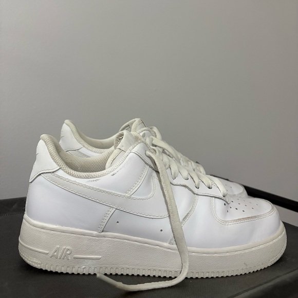 Nike Air Force 1 Low White Sneakers - Picture 1 of 2